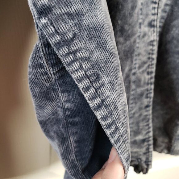 Phoenix Conexion Wearable Art Hand Painted Gray Corduroy Hooded Jacket. Size S - Picture 8 of 9